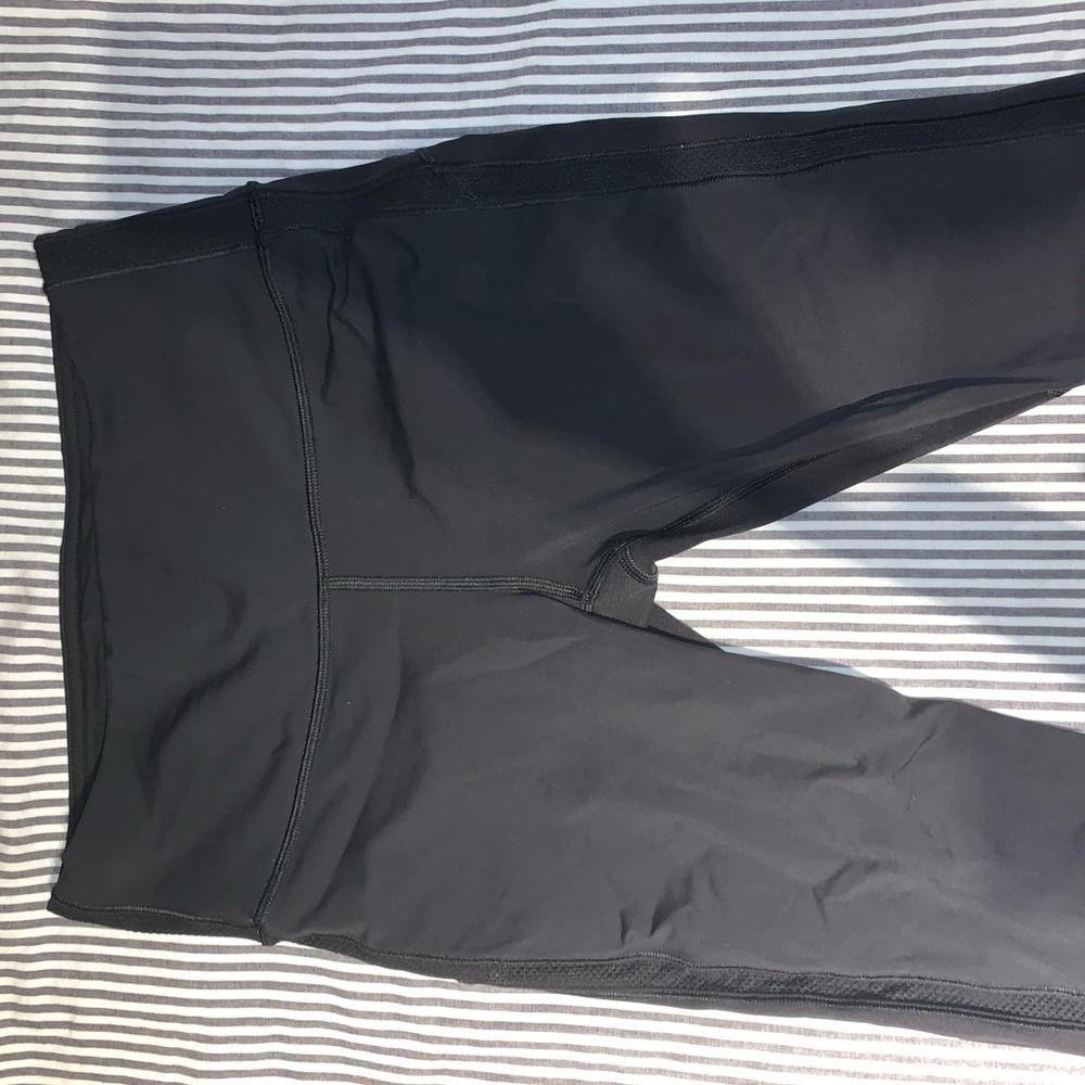 lululemon cropped leggings